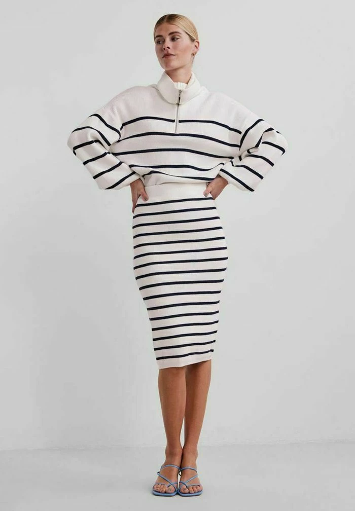 YASDELI - Jupe Crayon - Star White 4 YASDELI - Jupe Crayon - Star White – Image 4