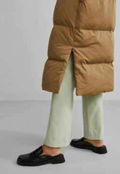 YAS Doudoune - Ermine -YAS Soldes Boutique 054a0d229b7b450b92acc0eafc4170d0