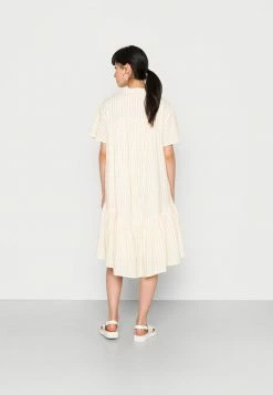 YASYALLO DRESS - Robe De Jour - Light Yellow -YAS Soldes Boutique 08bcd2374e5a41a9b71f8330911c99fd