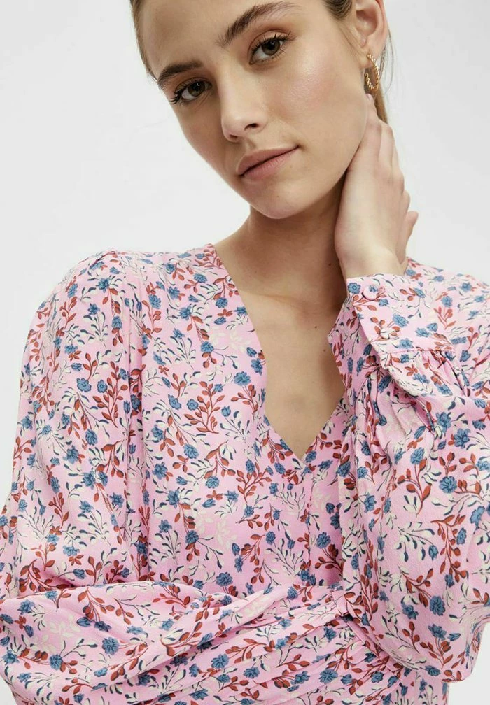 YAS Robe Longue - Lilac Chiffon 4 YAS Robe Longue - Lilac Chiffon – Image 4