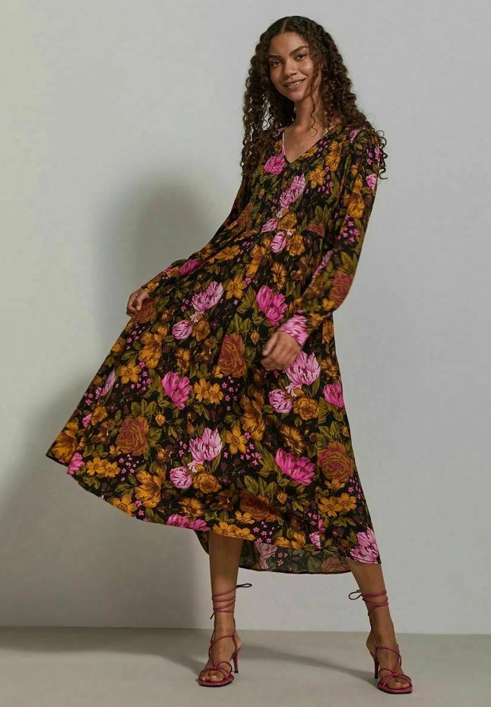 YAS Robe De Jour - Black 3 YAS Robe De Jour - Black – Image 3