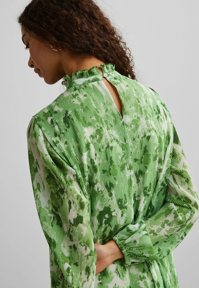 YASPIPPA - Robe De Jour - Irish Green 4 YASPIPPA - Robe De Jour - Irish Green – Image 4