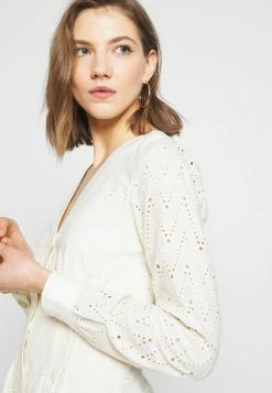 YASHELEN DRESS - Robe De Jour - Eggnog 9 YASHELEN DRESS - Robe De Jour - Eggnog -YAS Soldes Boutique 192d5728e5be4b76957d25a8c11802fc