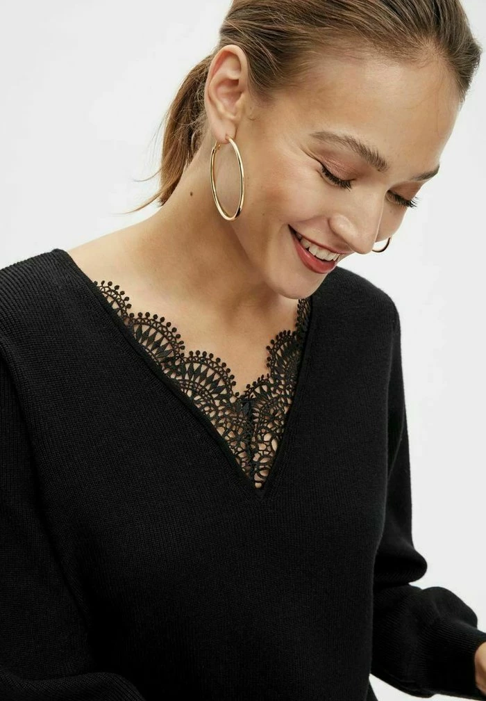 YAS Robe De Jour - Black 4 YAS Robe De Jour - Black – Image 4