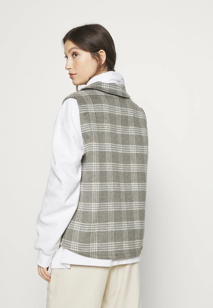 YASHELLA WAISTCOAT - Veste Sans Manches - Dark Ivy 3 YASHELLA WAISTCOAT - Veste Sans Manches - Dark Ivy – Image 3