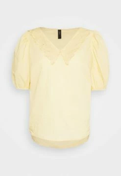 YASMELANA - T-shirt Imprimé - Golden Straw -YAS Soldes Boutique 20bf6a92430244a7b8b28ac0f0181c27