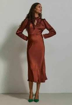 YAS MILA - Robe De Jour - Cherry Mahogany