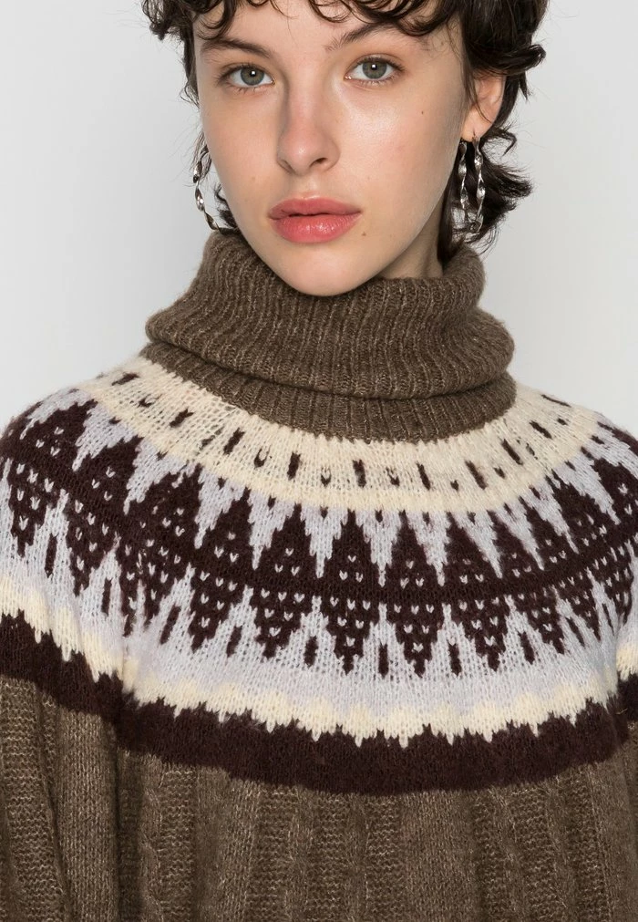 YASELSIE - Pullover - Dark Brown 5 YASELSIE - Pullover - Dark Brown – Image 5