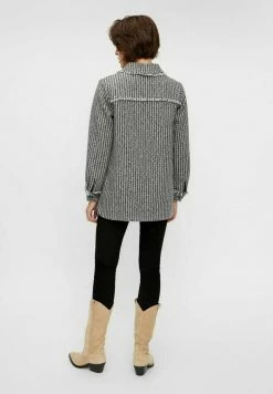 YAS Veste Légère - Silver Gray 8 YAS Veste Légère - Silver Gray -YAS Soldes Boutique 2ce0f924e11c45e5af124bb94140303a