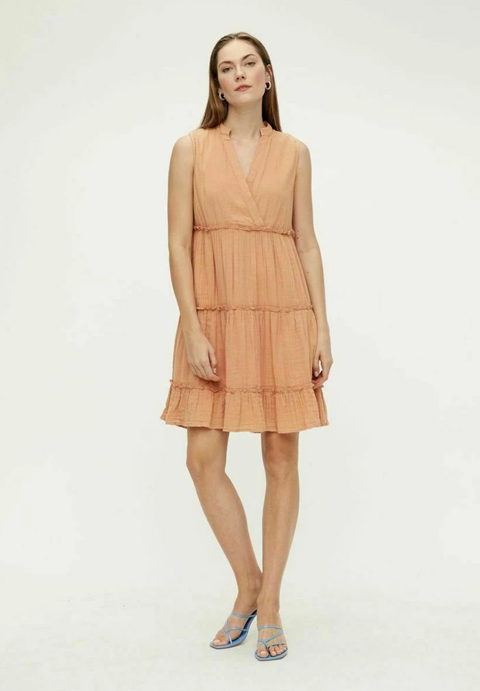 YAS Robe De Jour - Sandstone 2 YAS Robe De Jour - Sandstone – Image 2