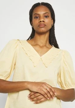 YASMELANA - T-shirt Imprimé - Golden Straw -YAS Soldes Boutique 2fec73fd570e49d0b2aec1ad04506a4e