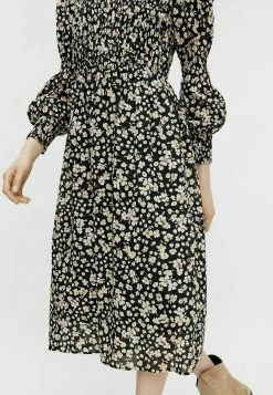 YAS Robe De Jour - Black 11 YAS Robe De Jour - Black -YAS Soldes Boutique 313d7be2dd1f4f0bb04f157777beda6e