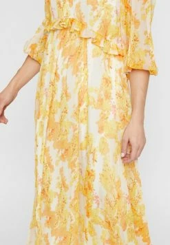 YAS Robe Longue - Star White 9 YAS Robe Longue - Star White -YAS Soldes Boutique 31a9d50f52e04cd88547a1a48d535e1d