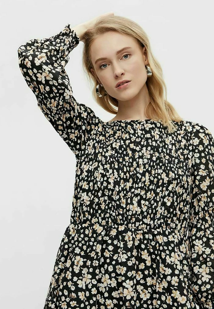 YAS Robe De Jour - Black 5 YAS Robe De Jour - Black – Image 5