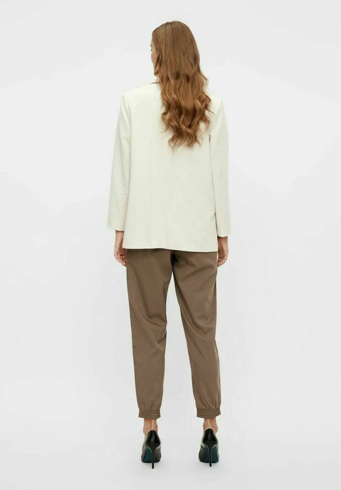 YASBRIZAL - Manteau Court - Eggnog 3 YASBRIZAL - Manteau Court - Eggnog – Image 3