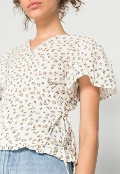 YASCYNTHIA - Blouse - Cynthia 9 YASCYNTHIA - Blouse - Cynthia -YAS Soldes Boutique 34c0e0a81ec74b51973b1c210385556a