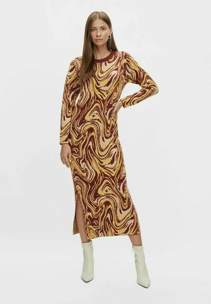 YASRALLO - Robe Pull - Cherry Mahogany 1 YASRALLO - Robe Pull - Cherry Mahogany