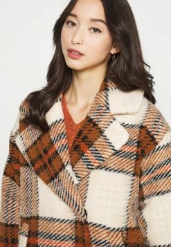 YASINSTI - Manteau Court - Beige -YAS Soldes Boutique 484da2b425d040bb829e0c508ef1bd79