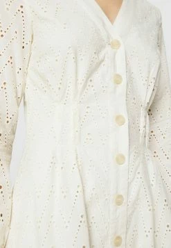 YASHELEN DRESS - Robe De Jour - Eggnog 11 YASHELEN DRESS - Robe De Jour - Eggnog -YAS Soldes Boutique 4943fb5a39af43aebe0f97b025adb0a9