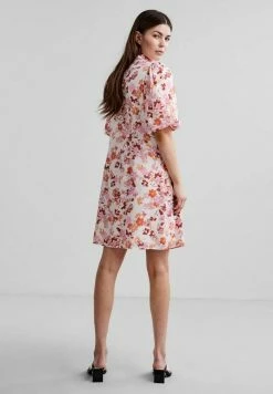 YASFAMULA - Robe Chemise - Star White -YAS Soldes Boutique 4e0020b4001e465db22072479fe903ba