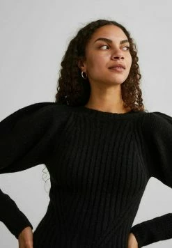 YASJUSH - Robe Pull - Black 6 YASJUSH - Robe Pull - Black -YAS Soldes Boutique 5207e0c1031c4f91a487fa656ba4a64d