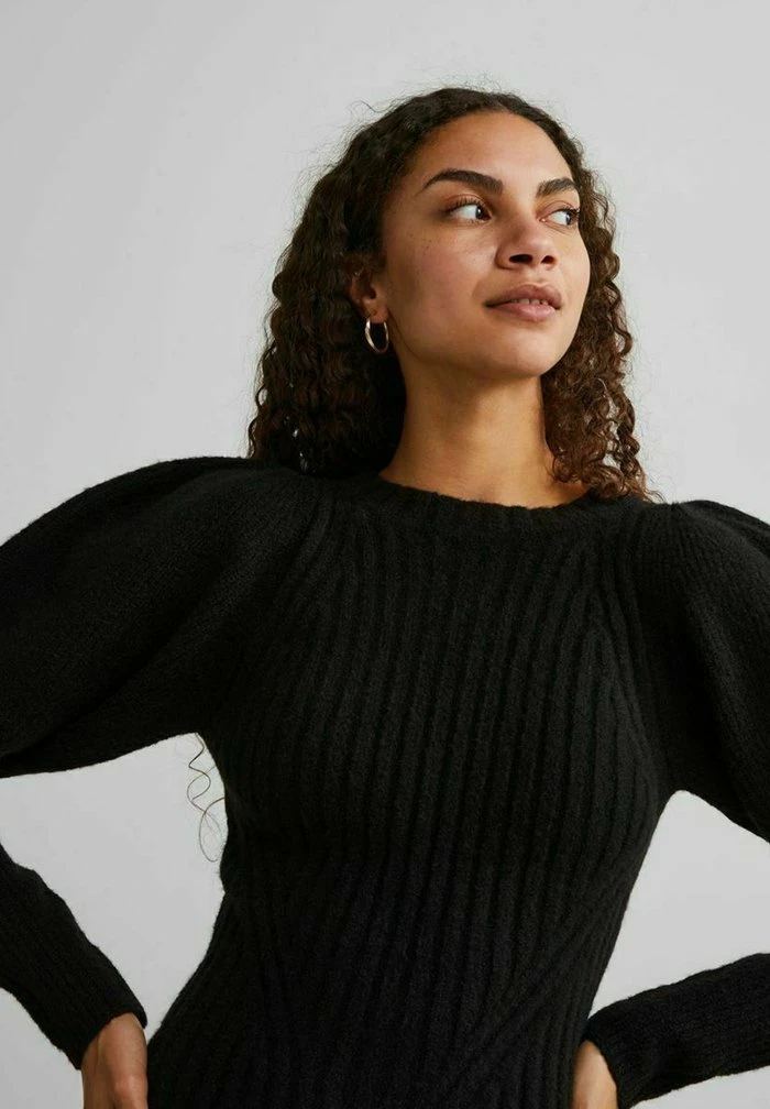 YASJUSH - Robe Pull - Black 3 YASJUSH - Robe Pull - Black – Image 3