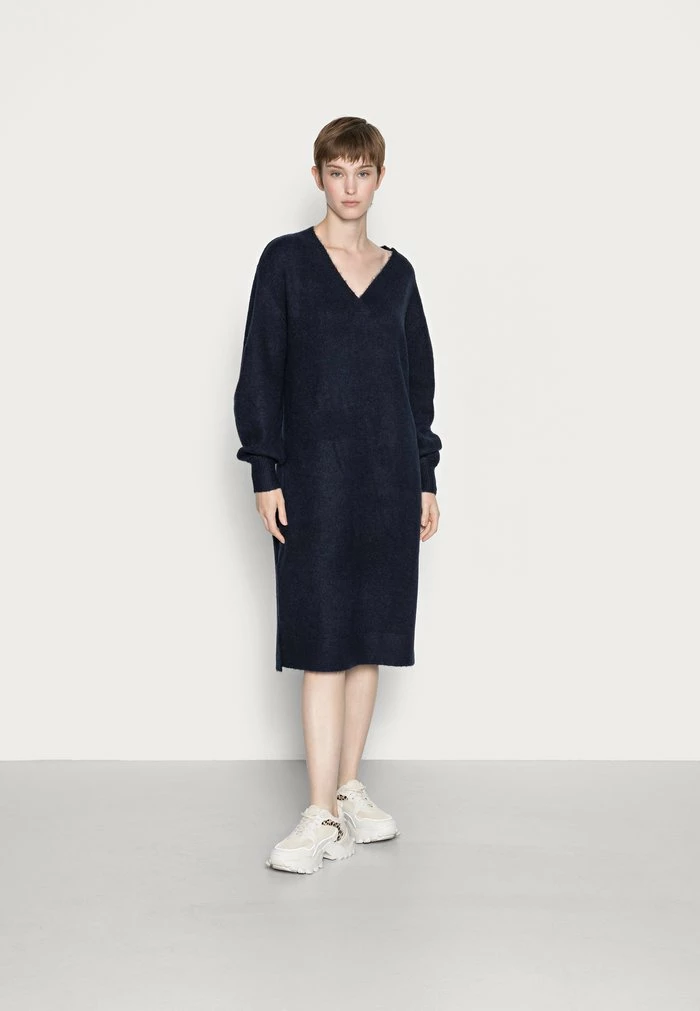 YASCALI DRESS - Robe Pull - Sky Captain 1 YASCALI DRESS - Robe Pull - Sky Captain