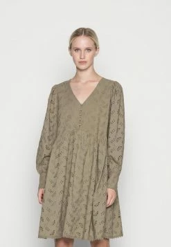 YAS SINNI DRESS - Robe De Jour - Dark Green