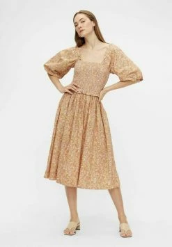 YAS Robe De Jour - Tan