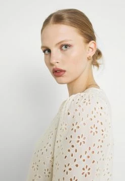 YASCORY - T-shirt Imprimé - Eggnog -YAS Soldes Boutique 5f61496032554c90bc6fc0ac199d2c54