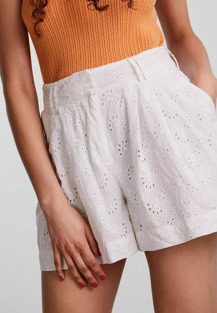 YAS Short - Star White 4 YAS Short - Star White – Image 4