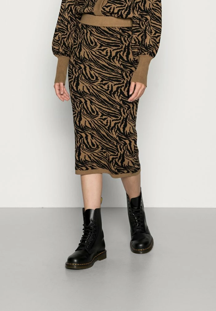 YASHALLI MIDI SKIRT - Jupe Crayon - Halli 1 YASHALLI MIDI SKIRT - Jupe Crayon - Halli