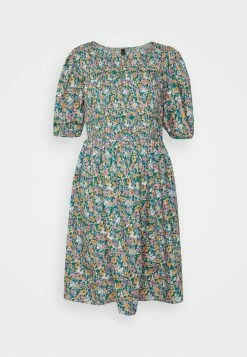 YASRIKKE DRESS - Robe De Jour - Eggnog -YAS Soldes Boutique 63bc1fc60dce4022a54568564b79c3fc