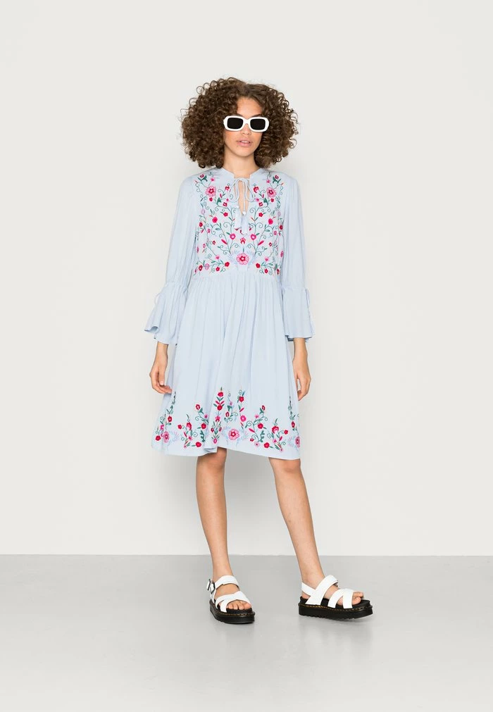 YAS CHELLA TUNIC DRESS - Robe De Jour - Kentucky Blue 2 YAS CHELLA TUNIC DRESS - Robe De Jour - Kentucky Blue – Image 2