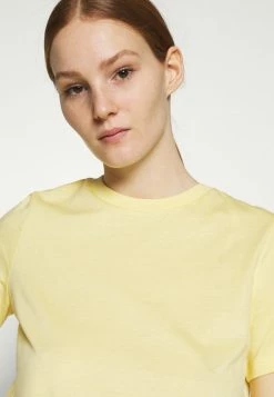 YASTEA O NECK TEE - T-shirt Basique - Pale Banana -YAS Soldes Boutique 6e18b00db1ed4acba760a3756b16cddb