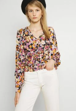 YASNARNIO - Blouse - Narnio -YAS Soldes Boutique 6eae30e601be40acbda4ebf8f095146c