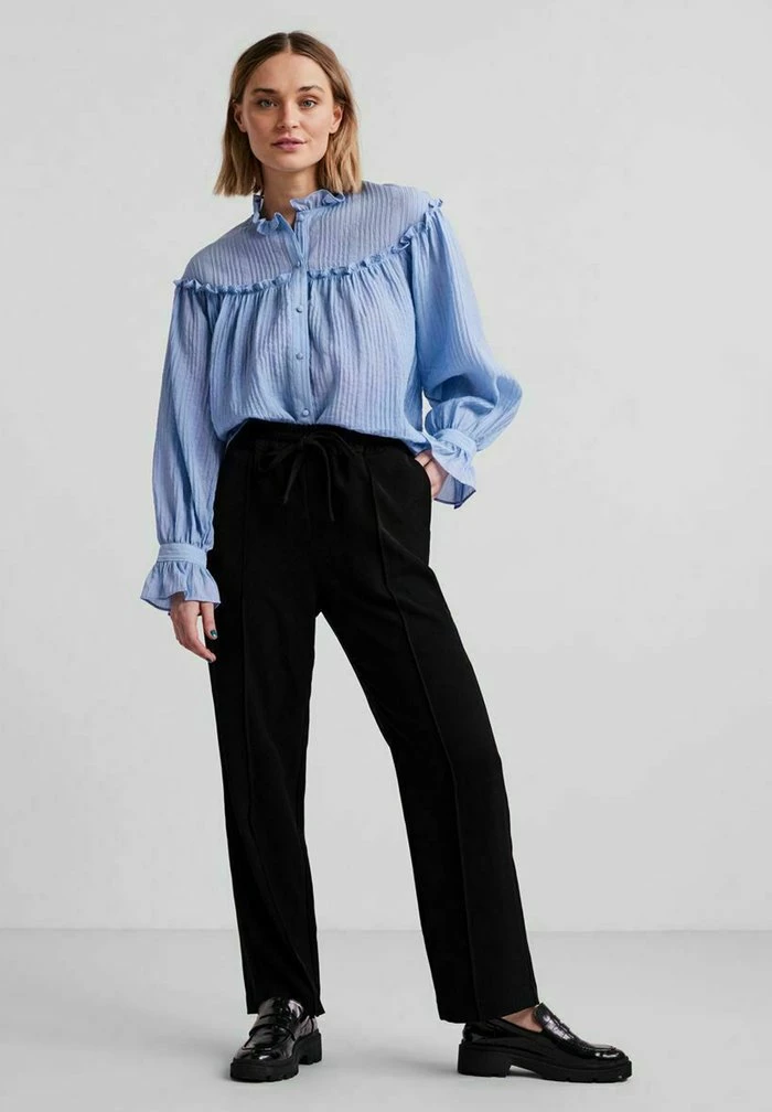 YASJENINA - Chemisier - Lavender Lustre 2 YASJENINA - Chemisier - Lavender Lustre – Image 2