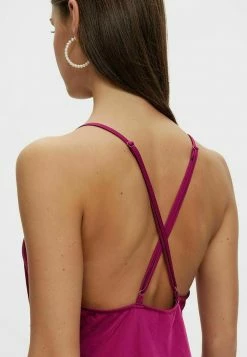 YAS STRAP VIP - Robe De Cocktail - Wild Aster -YAS Soldes Boutique 74e5fabc9b4b4dfc8087e391f69eb849