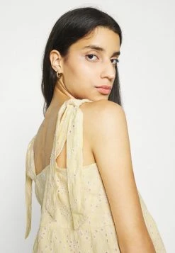 YASGEMMA - Débardeur - Eggnog/pale Marigold -YAS Soldes Boutique 75c812fe75274b41984c68d7e37c1c3e