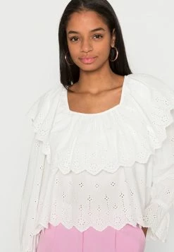 YASFAMEA - T-shirt à Manches Longues - Star White -YAS Soldes Boutique 7ea82b484b0e416a88b3f3f7fefe3286