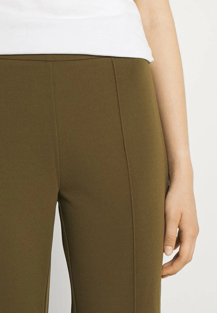 YASVICTORIA PINTUCK PANT - Pantalon Classique - Beech 5 YASVICTORIA PINTUCK PANT - Pantalon Classique - Beech – Image 5