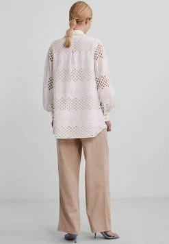 YASHAMALLA - Chemisier - Star White 6 YASHAMALLA - Chemisier - Star White -YAS Soldes Boutique 83df9390f9624e1f9356c6eea759b505