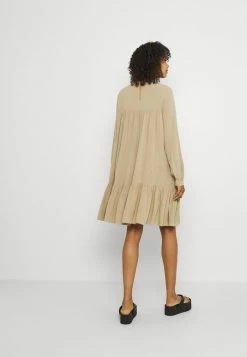 YASROTILLA SHORT DRESS ICON - Robe De Jour - Chinchilla -YAS Soldes Boutique 86694428d3cf4791af926bca87026a99