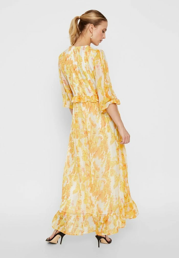 YAS Robe Longue - Star White 3 YAS Robe Longue - Star White – Image 3