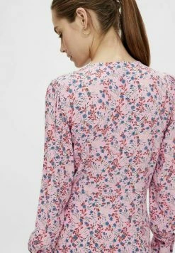 YAS Robe Longue - Lilac Chiffon 10 YAS Robe Longue - Lilac Chiffon -YAS Soldes Boutique 88866a5264f84251b67c7a736217b35d