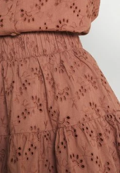 YASSINNI SKIRT - Minijupe - Vetiver 9 YASSINNI SKIRT - Minijupe - Vetiver -YAS Soldes Boutique 8a2841c5f54c4fc4bdfd21ee8ec3053a