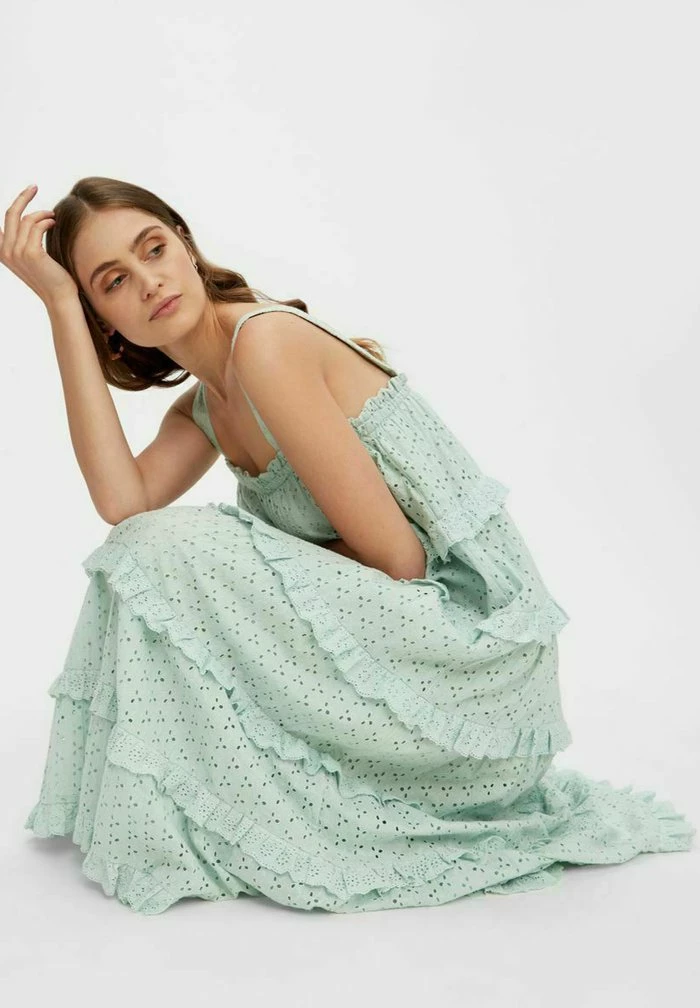 YAS Robe De Jour - Silt Green 6 YAS Robe De Jour - Silt Green – Image 6