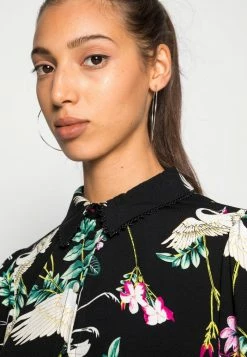 YASCRANE DRESS - Robe Chemise - Black 9 YASCRANE DRESS - Robe Chemise - Black -YAS Soldes Boutique 8c60ef1777814868a776ef0e77ddcac6