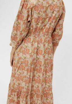 YAS Robe Longue - Star White -YAS Soldes Boutique 8e19f7259cb34bdeb6f87107a3b3aee5