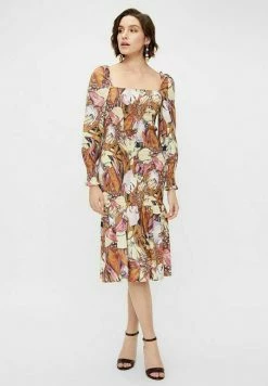 YAS Robe De Jour - Butternut